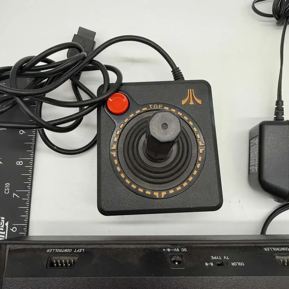 Atari Flashback 2 Game Console with cords and‎ controller - Picture 3 of 8